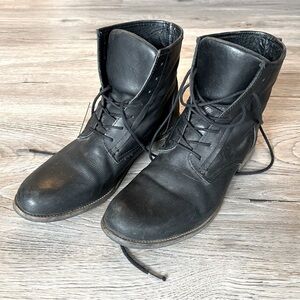 Shoe The Bear Leather Lace Up Boot​